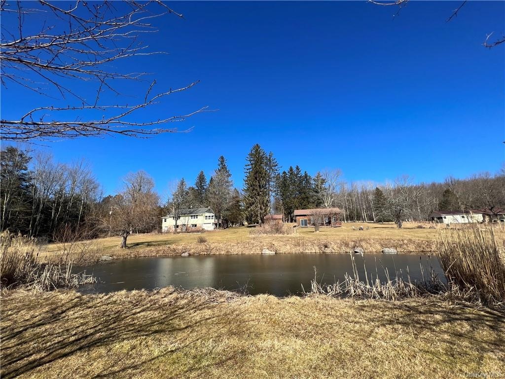 Home Elliott & Pomeroy Real Estate