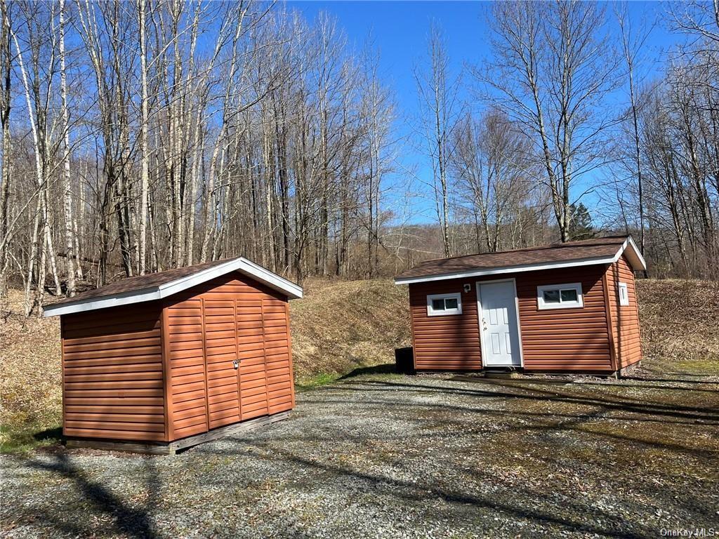 Listings Elliott & Pomeroy Real Estate